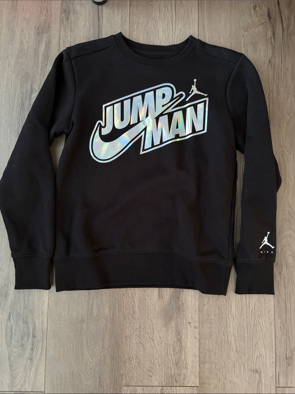 Jordan Black Crewneck Sweatshirt with Jumpman Logo. Boys size medium